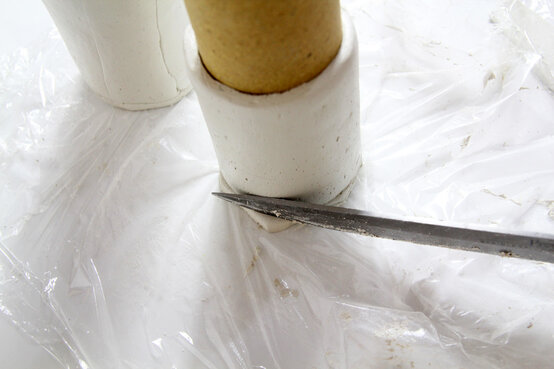 mini-clay-pots-3-edit.jpg?sw=554&q=85