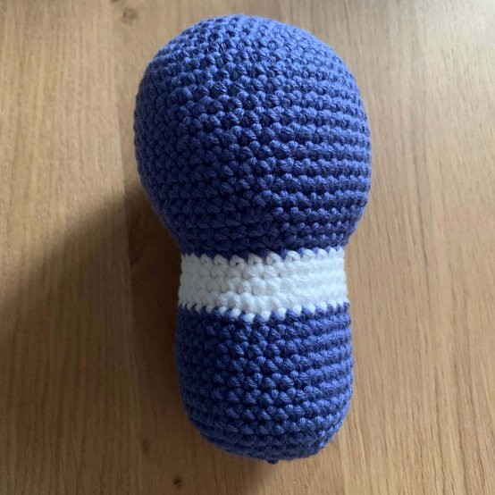 Idea_how-to-crochet-amigurumi-safari-animals_toucan_step2.jpg?sw=554&q=85