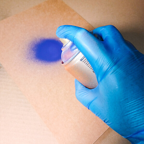 Frame%20Spray%20Paint_%20Step3a.jpg?sw=554&q=85