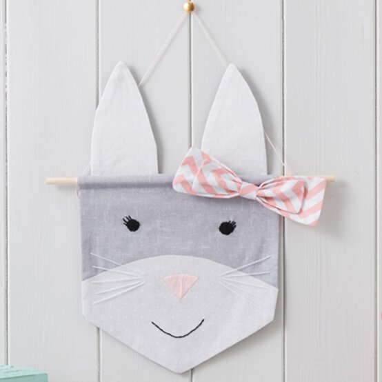 25-things-to-sew-bunny-pennant.jpg?sw=554&q=85