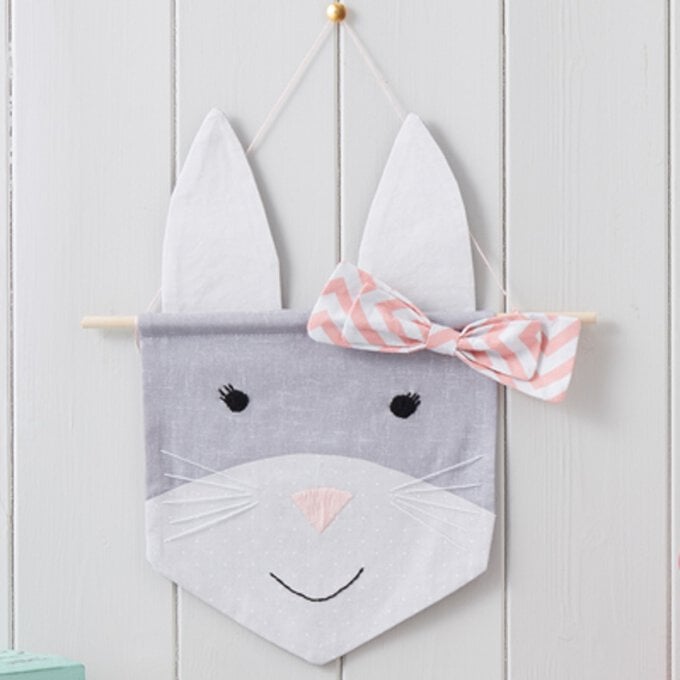 25-things-to-sew-bunny-pennant.jpg?sw=680&q=85