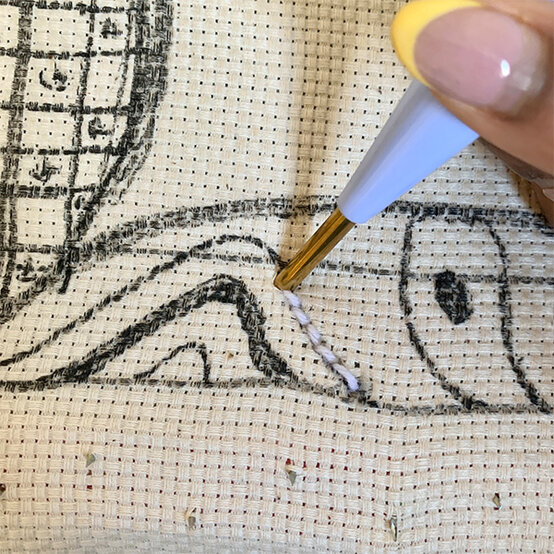 punch-needle-mirror_step5b.jpg?sw=554&q=85