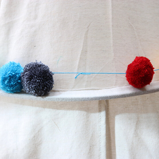 kids-teepee-painted-pom-pom-step-13.jpg?sw=554&q=85