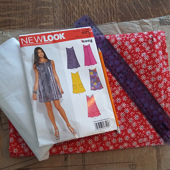 simple-dress-step1.jpg?sw=554&q=85