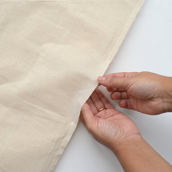 eid-countdown-calendar_12a.jpg?sw=554&q=85