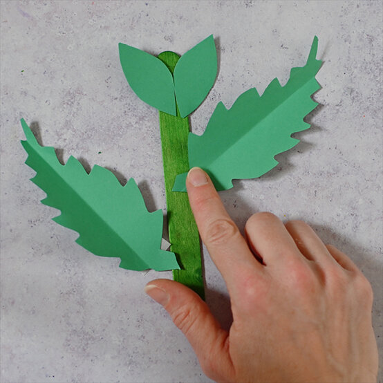 how-to-make-a-pom-pom-thistle-step5_1.jpg?sw=554&q=85