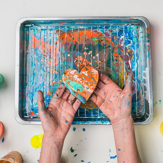 fluid-art-step-6_5.jpg?sw=554&q=85