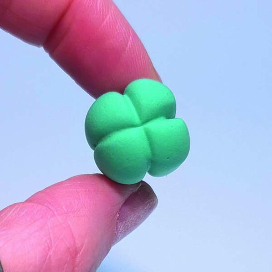 ideas%5Fclay%2Dcharacter%2Dprojects%2Dfor%2Dkids%5Fcactus%5Fstep%2D4c.jpg?sw=554&q=85