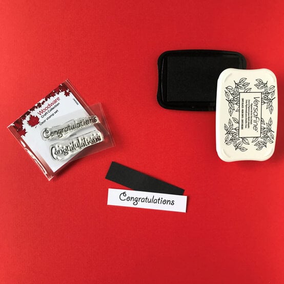 idea_mr-and-mr-wedding-card_step6.jpg?sw=554&q=85