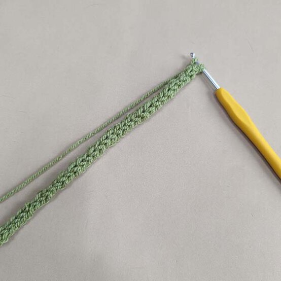 ideas%5Fstash%2Dbusting%2Dchristmas%2Dtable%2Ddecor%5Fplacecards%5Fstep%2D1d.jpg?sw=554&q=85