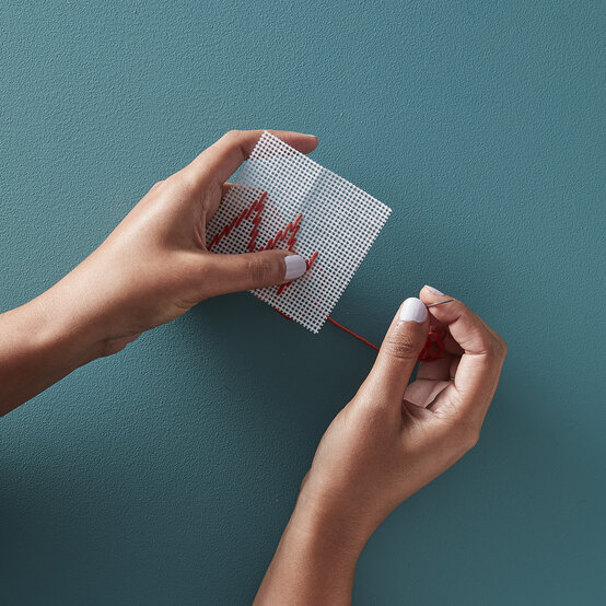 get_started_in_bargello_step-7.2.jpg?sw=554&q=85