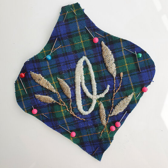 personalised-embroidered-decorations_step23_3.jpg?sw=554&q=85