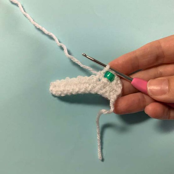 How to Crochet a Headband Hobbycraft