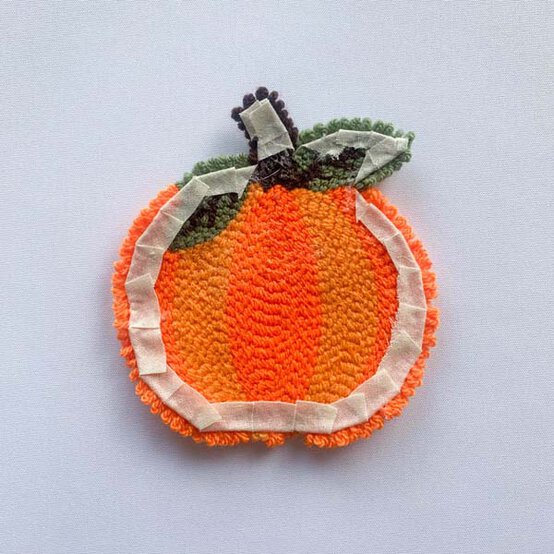 ideas%5Fhow%2Dto%2Dmake%2Dautumn%2Dpunch%2Dneedle%2Dcoasters%5Fstep%2D6d.jpg?sw=554&q=85