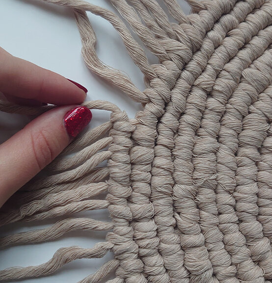 macrame-placemats_step8.jpg?sw=554&q=85