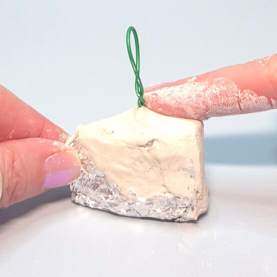 idea%5Fnovelty%2Dchristmas%2Dtree%2Ddecorations%5Fstep%2D43.jpg?sw=554&q=85