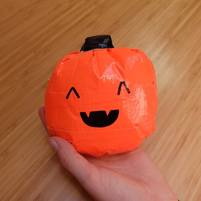 halloween-pumpkin-squishy-19.jpg?sw=680&q=85