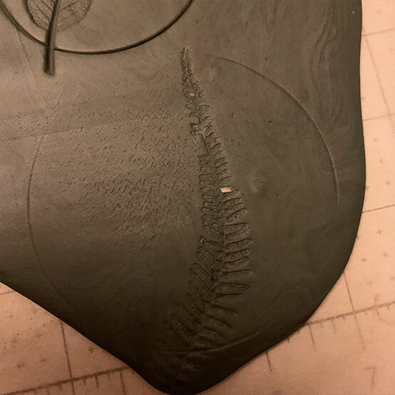 how-to-make-polymer-clay-decorations_step3c.jpg?sw=554&q=85