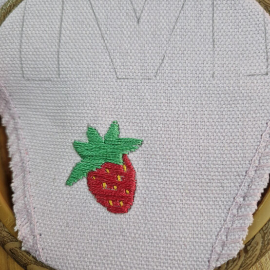 idea%5Fembroidered%2Dkids%2Dbunting%5Fstep%2D31.jpg?sw=554&q=85