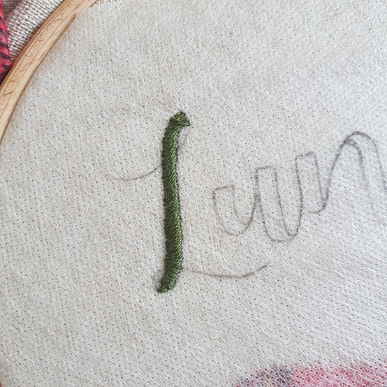 how-to-make-a-personalised-pet-%20stocking_Step4a.jpg?sw=554&q=85