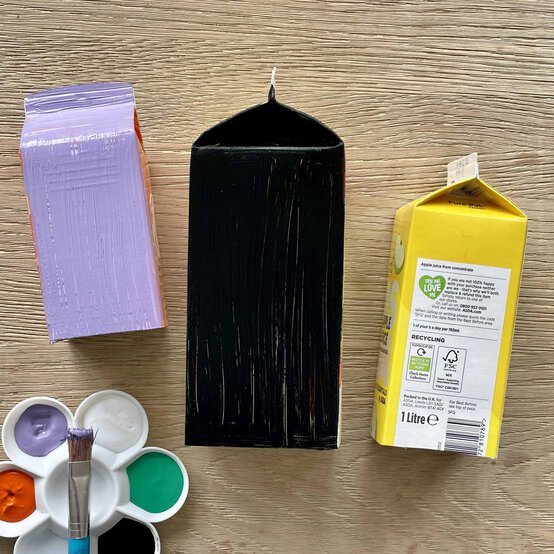 Idea_how-to-make-a-halloween-village_step2.jpg?sw=554&q=85