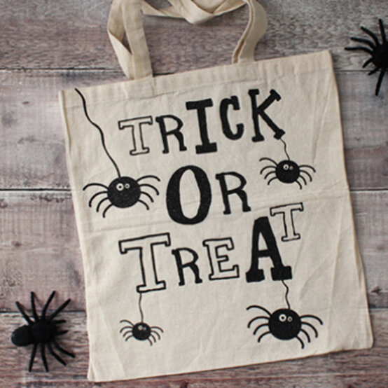 idea_halloween-party-ideas_trick.jpg?sw=554&q=85