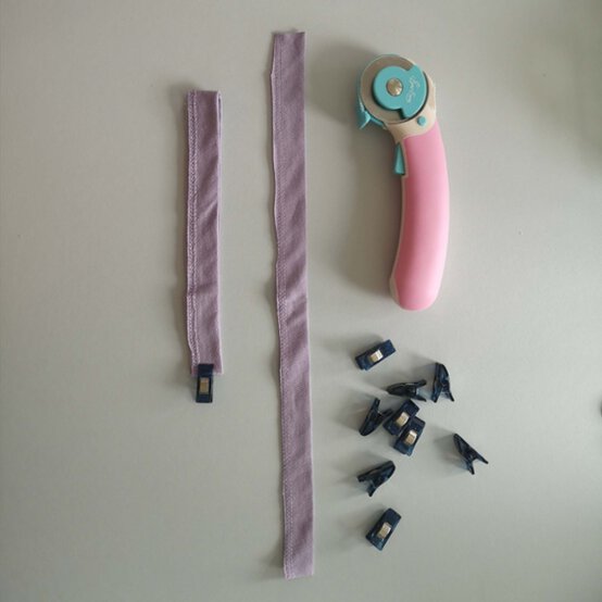 Ombre%20dyed%20children%27s%20dress_Step4_2.jpg?sw=554&q=85