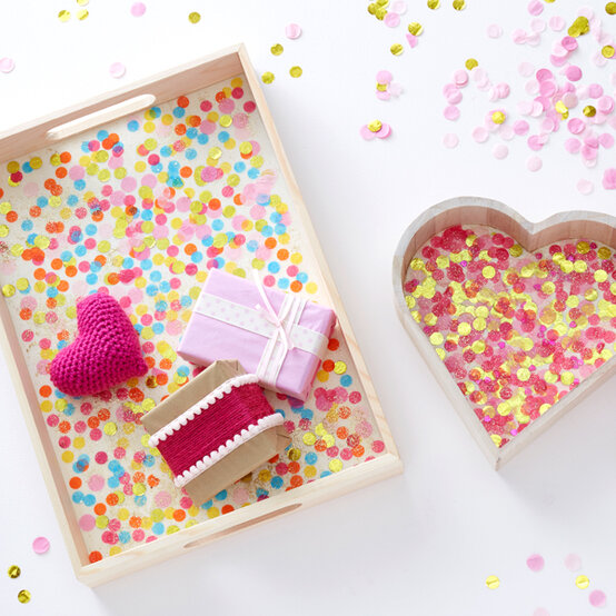 trays.jpg?sw=554&q=85