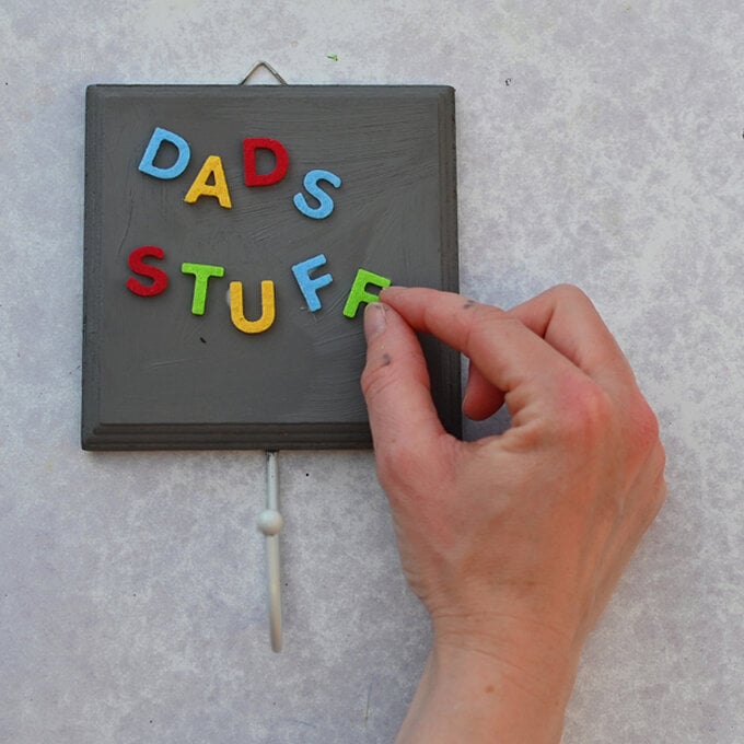4_father_days_gifts_using_wooden_blanks_wall_hook_3.jpg?sw=680&q=85