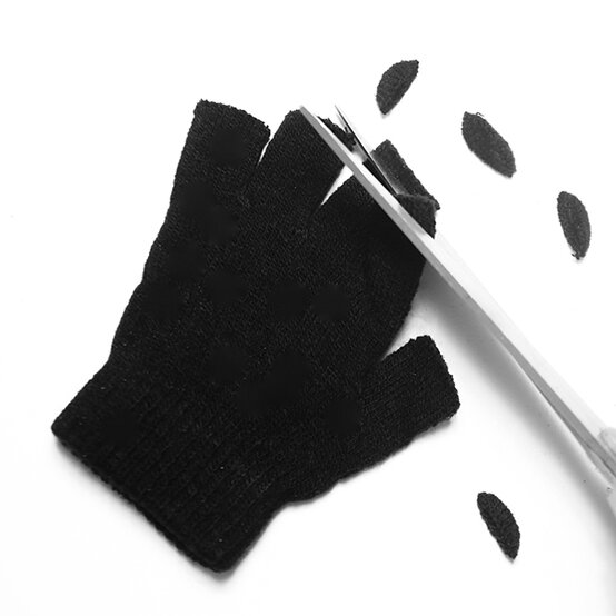 mr-stink-costume-step7.jpg?sw=554&q=85