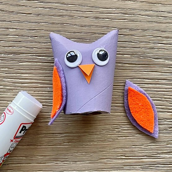 Idea_how-to-make-a-halloween-village_step6.jpg?sw=554&q=85