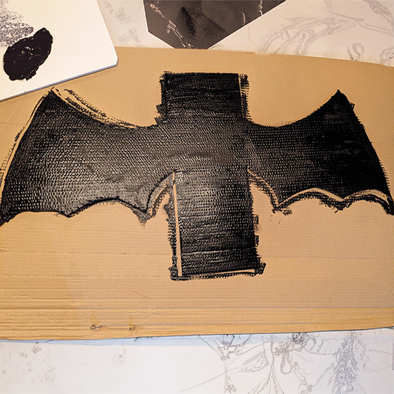 ideas%5Feasy%2Dhalloween%2Dcostumes%2Dfor%2Dkids%5Fbat%2Dwings%2Dstep%2D1d.png?sw=554&q=85