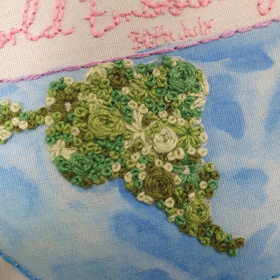 how-to-create-a-watercolour-embroidery-project_step3_2.jpg?sw=554&q=85