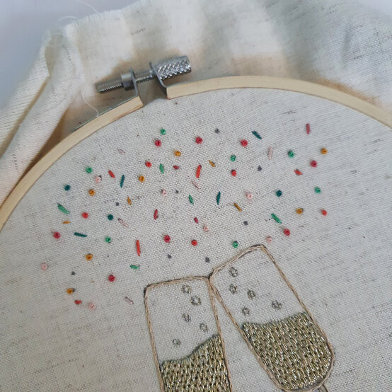 free-hand-embroidery-pattern-download_step7.jpg?sw=554&q=85