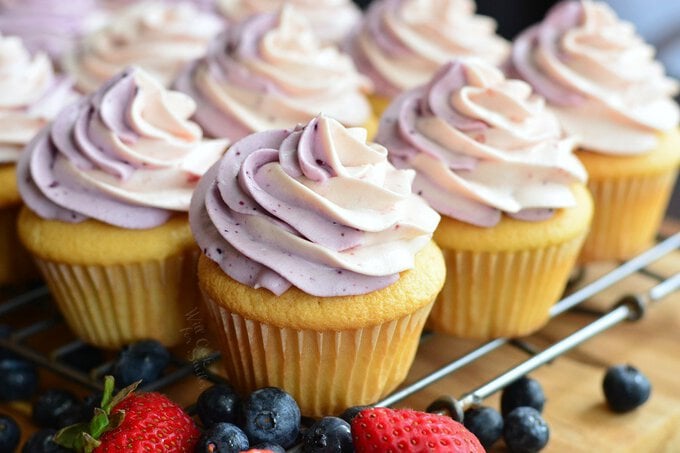 berry-filled-cupcakes-with-strawberry-and-blueberry-marbled-frosting-2.jpg?sw=680&q=85