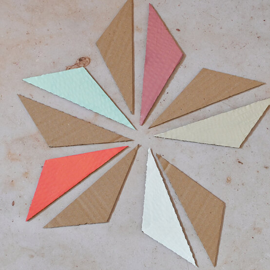 Idea_sustainable-tree-decorations-to-make_step4e.jpg?sw=554&q=85