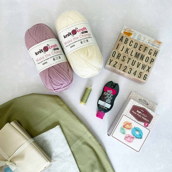 Idea_how-to-make-a-quilted-stocking_step1.jpg?sw=554&q=85