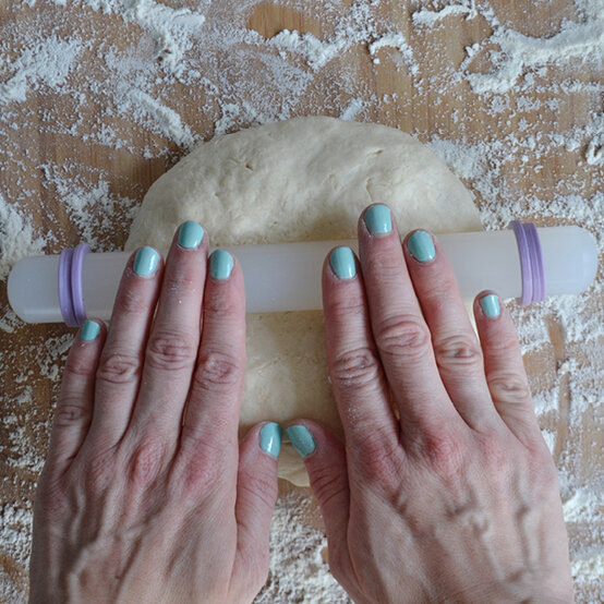 salt-dough-decorations6.jpg?sw=554&q=85