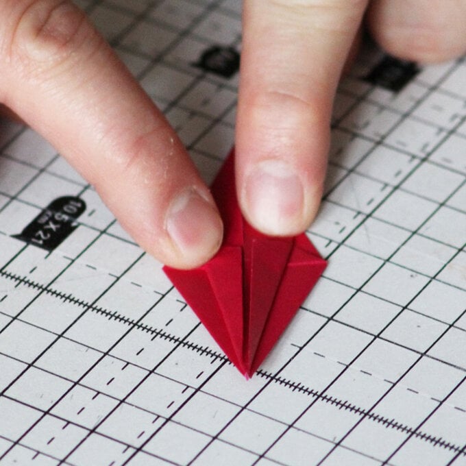 origami-baubles-9b.jpg?sw=680&q=85