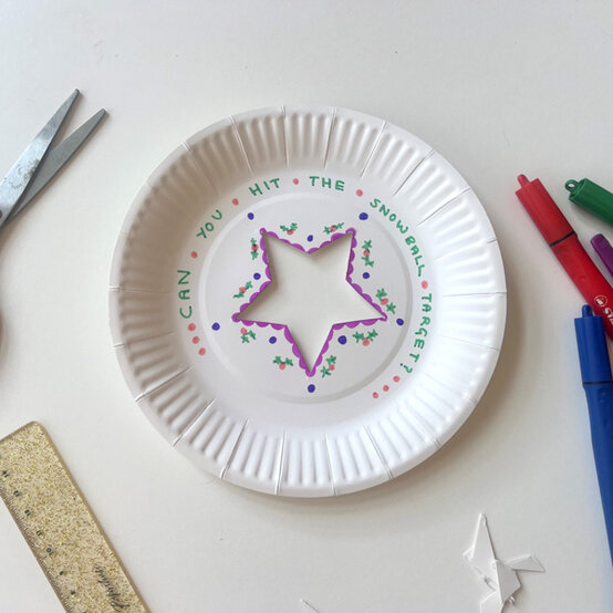 idea%5Fquick%2Dand%2Deasy%2Dchristmas%2Delf%2Dideas%5Fstep%2D24.jpg?sw=554&q=85