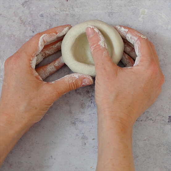 diwali-diya-lamp-4b.jpg?sw=554&q=85