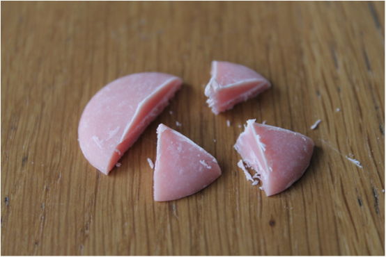 cake-pop-pig.png?sw=554&q=85