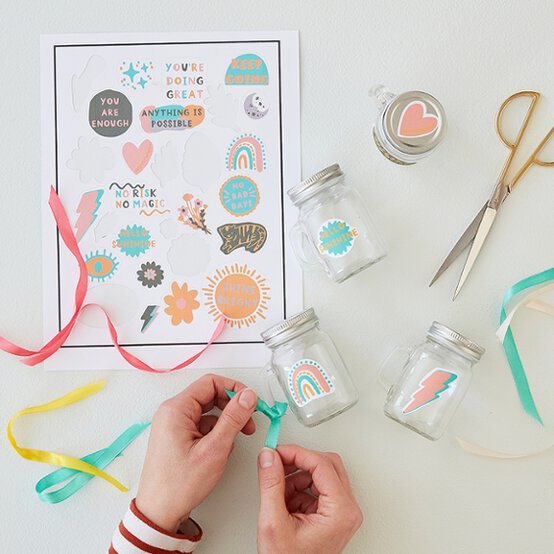 Six%20Ways%20with%20Stickers_Jars.jpg?sw=554&q=85