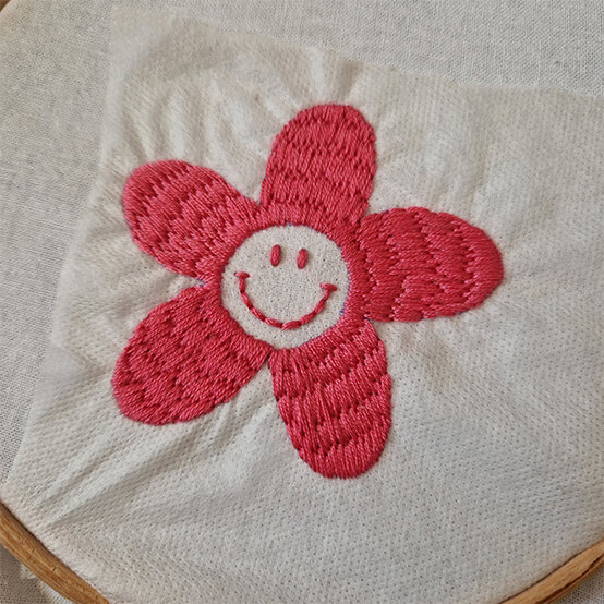 how-to-make-embroidery-patches_flower-2a.jpg?sw=554&q=85