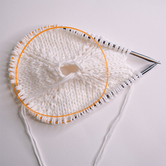 knit-a-toadstool-1j.jpg?sw=554&q=85