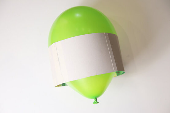 helmet_step1.jpg?sw=554&q=85