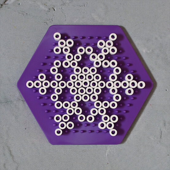 Idea_kids-christmas-cards-to-make_step8c.jpg?sw=554&q=85