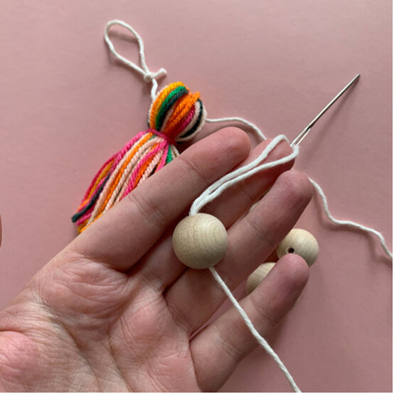 Ideas_How-to-make-a-tiered-tassel-garland_step_13_B.jpeg?sw=554&q=85