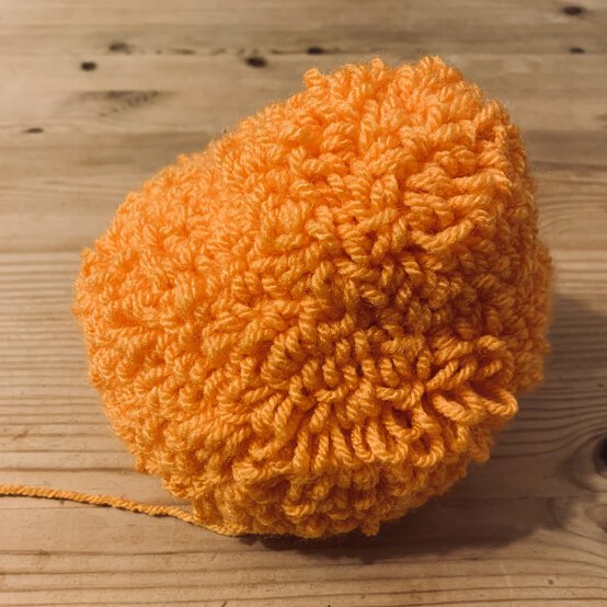 how-to-crochet-a-highland-cow_body_side.jpg?sw=554&q=85