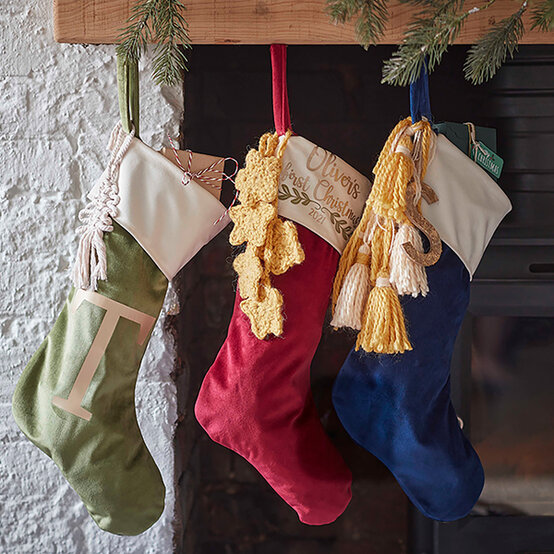 idea_stocking-ideas-to-make-this-christmas_cricut.jpg?sw=554&q=85